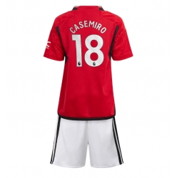 Manchester United Casemiro #18 Hjemmedraktsett Barn 2023-24 Kortermet (+ Korte bukser)